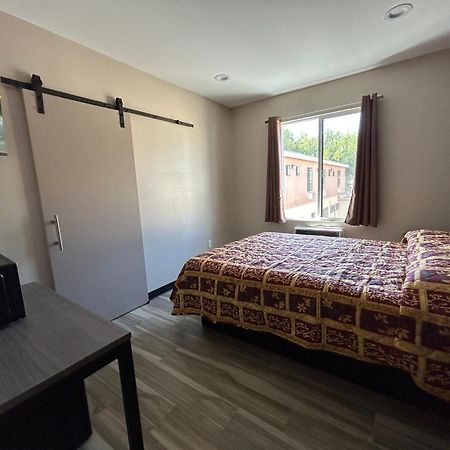 Star Inn Hotel Maywood Ngoại thất bức ảnh